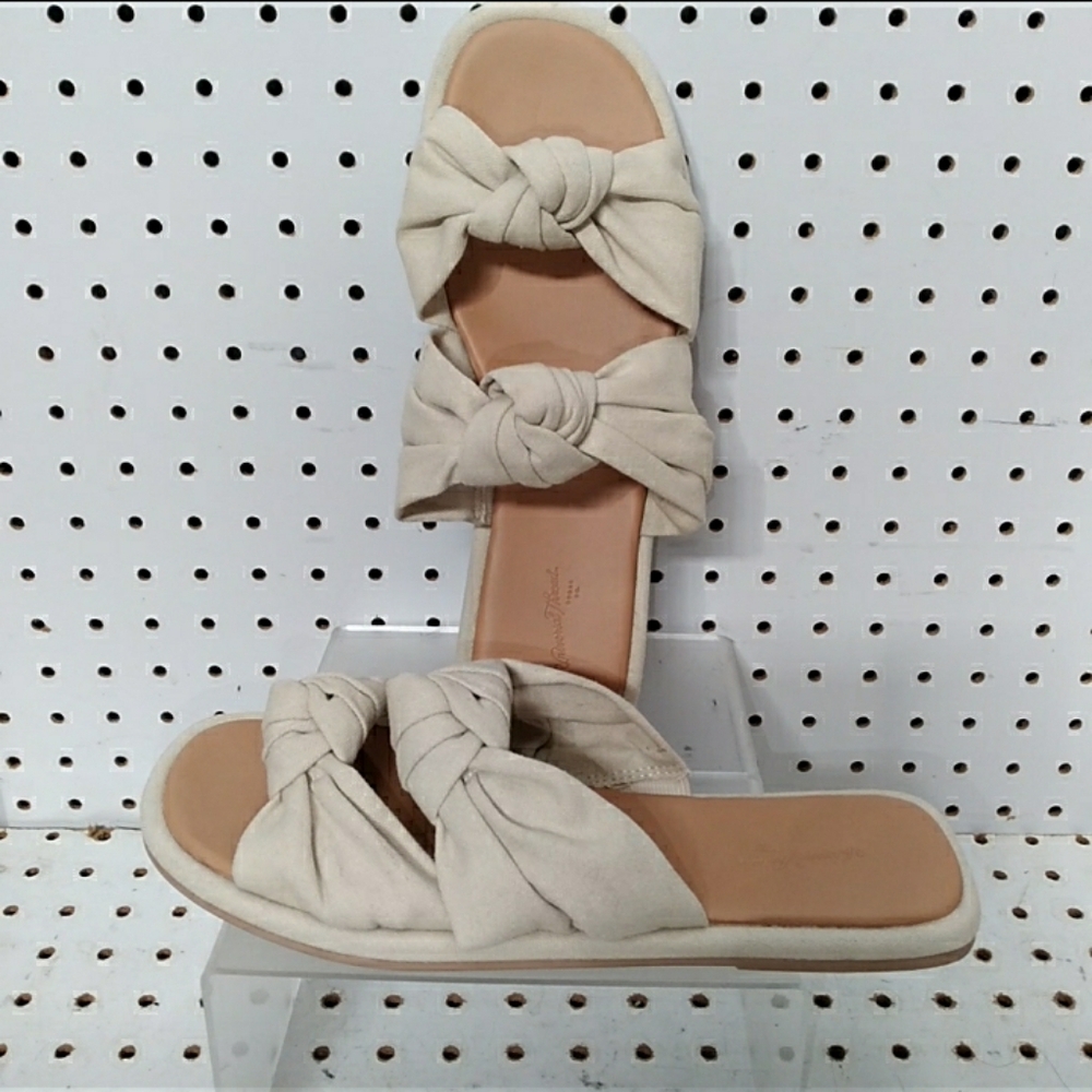 Universal | Beige Sandals | Women's Flat Heel Textile Straps Memory Foam Slide